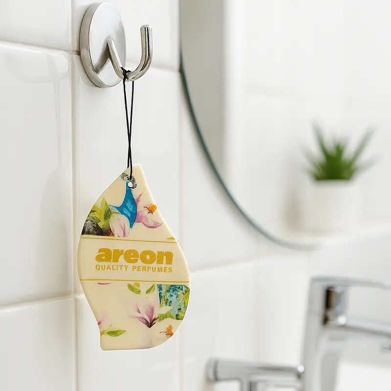 Toilet deodorizing paper air freshener